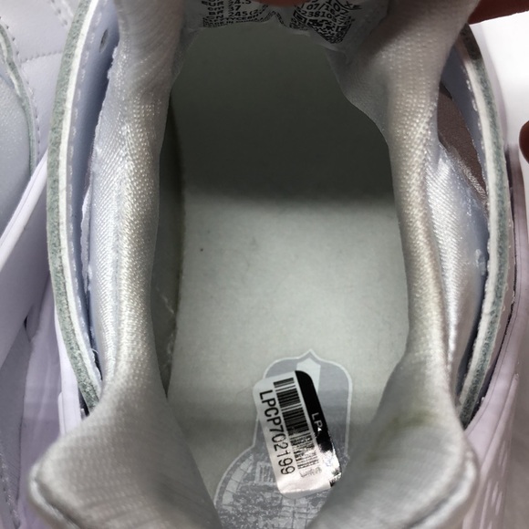 Womens Nike Air Huarache White DH4439-102 USED Mark Inside - Picture 6 of 10